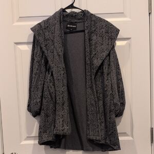 NWOT Charcoal Patterned Women's Cardigan